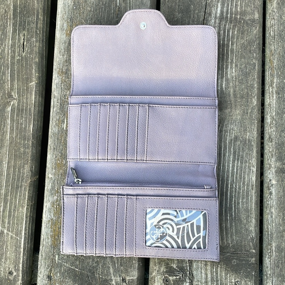 Guess Wallet - Picture 4 of 11